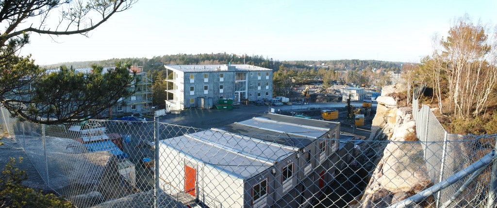 Vy över det "Nya Hovås "från det till hälften bortsprängda Uggleberget. Klicka för högupplöst bild. Foto: Chris Ceder